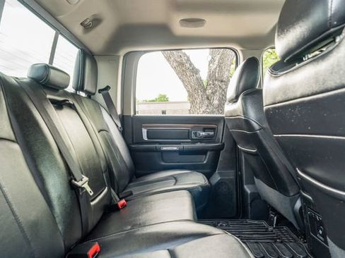 Used 2018 RAM 2500 Laramie w/ Sport Appearance Group image 42