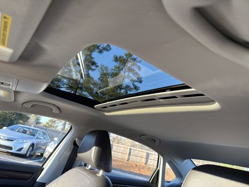 Used 2020 Volkswagen Passat 2.0T SEL image 34