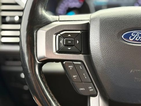 Used 2018 Ford Expedition Platinum AWD/4WD image 28