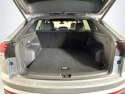 Used 2026 Volkswagen Atlas Cross Sport SE FWD image 35