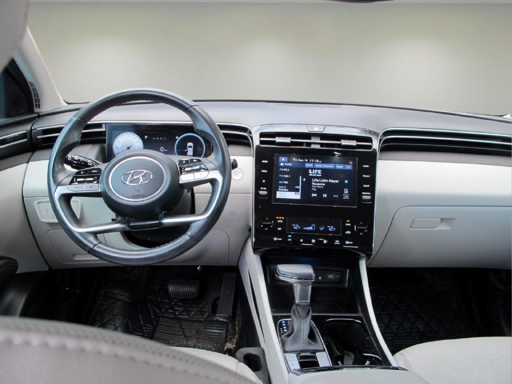 Used 2022 Hyundai Tucson SEL w/ Convenience + Premium Package FWD image 21