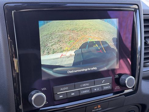 Used 2022 Nissan Frontier S w/ Technology Package image 24