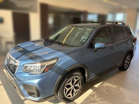 Used 2020 Subaru Forester Premium w/ Popular Package #1 AWD/4WD image 4