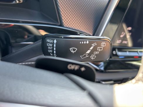 New 2026 Volkswagen Atlas Cross Sport SEL Premium R-Line image 30