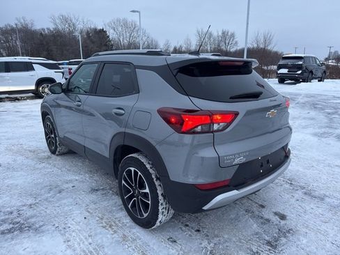 Used 2024 Chevrolet TrailBlazer LT w/ Convenience Package image 5