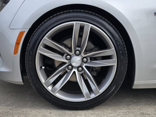 Used 2018 Chevrolet Camaro LT w/ RS Package RWD image 14