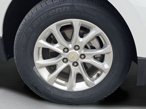 Used 2020 Chevrolet Equinox LT image 16