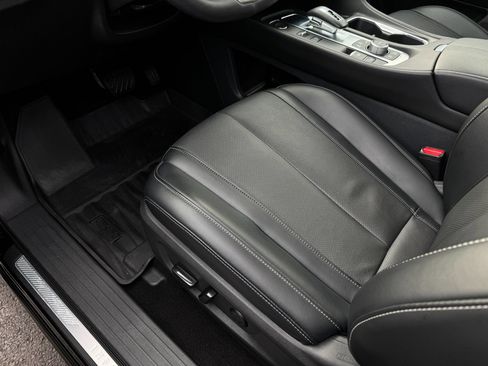 Used 2023 INFINITI QX60 Pure AWD/4WD image 11