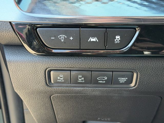 Used 2023 Kia Carnival SX Prestige FWD image 30