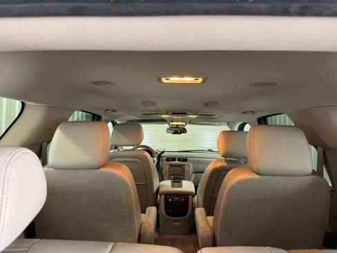 Used 2012 Chevrolet Tahoe LT RWD image 28