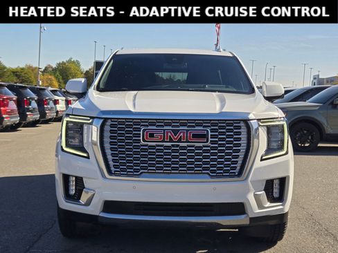 Used 2023 GMC Yukon Denali image 2