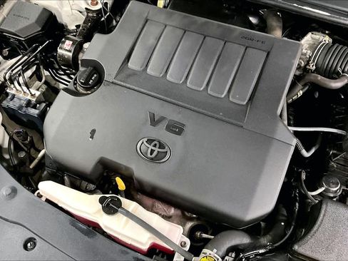 Used 2015 Toyota Camry XLE image 32