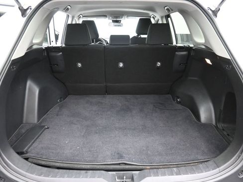 Used 2021 Toyota RAV4 LE image 23