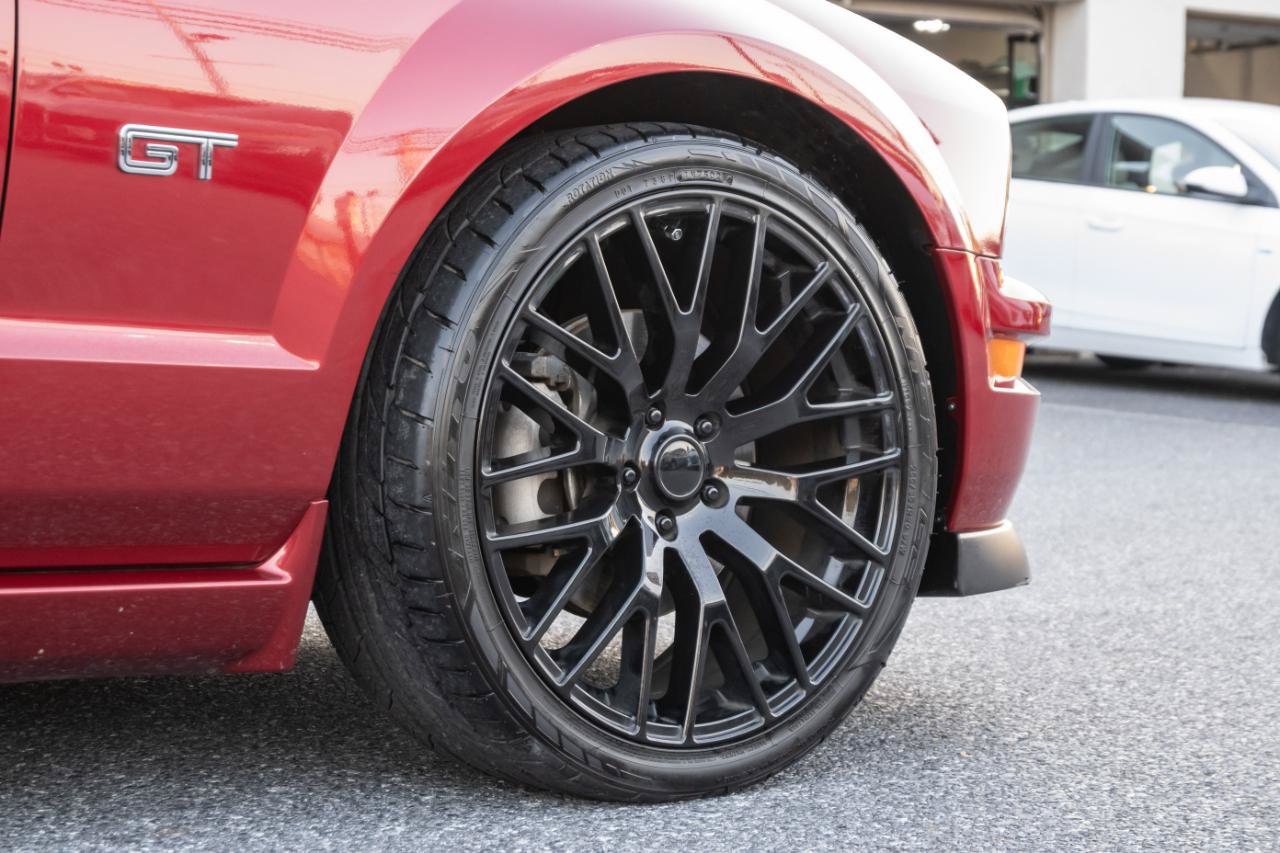 Used 2006 Ford Mustang GT Premium RWD image 16
