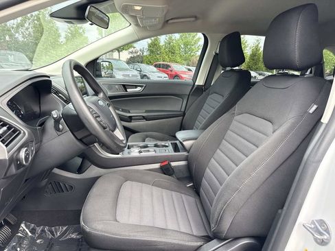 Used 2024 Ford Edge SE w/ Black Appearance Package AWD/4WD image 10