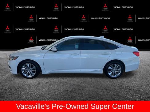 Used 2018 Honda Accord LX image 2