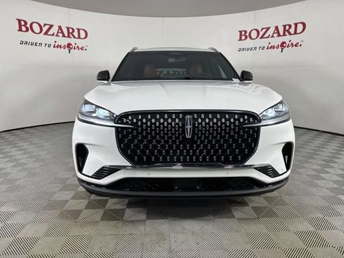 New 2025 Lincoln Aviator Reserve w/ Equipment Group 201A image 2