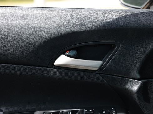 Used 2012 Honda Accord LX image 37