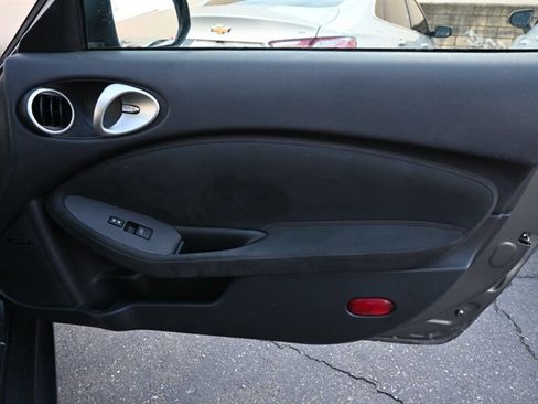 Used 2013 Nissan 370Z Touring w/ Sport Pkg RWD image 36