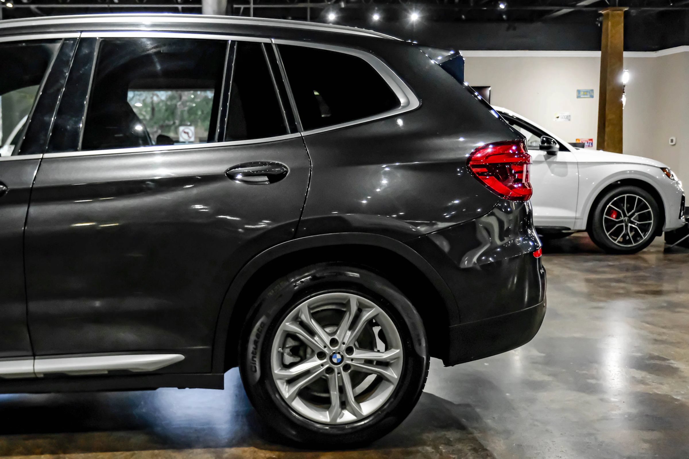Used 2021 BMW X3 xDrive30i w/ Convenience Package AWD/4WD image 13