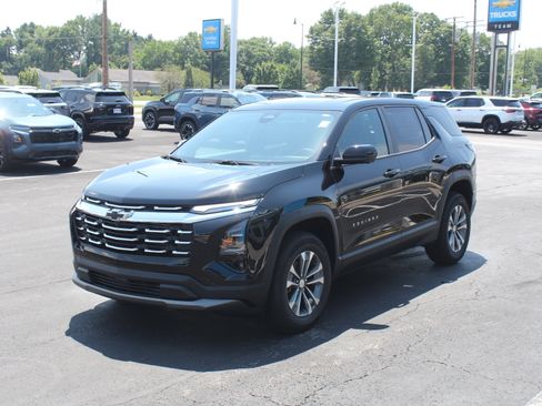 New 2027 Chevrolet Equinox LT w/ Safety and Technology Package AWD/4WD image 8