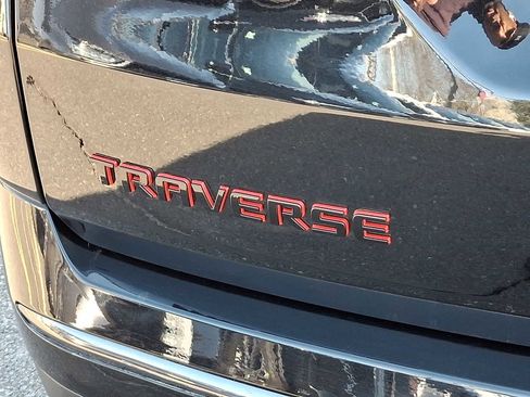 Used 2023 Chevrolet Traverse Premier w/ Redline Edition AWD/4WD image 30