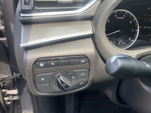 Used 2023 INFINITI QX55 Luxe w/ Cargo Package AWD/4WD image 17