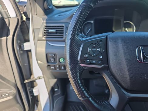 Used 2023 Honda Passport EX-L image 17