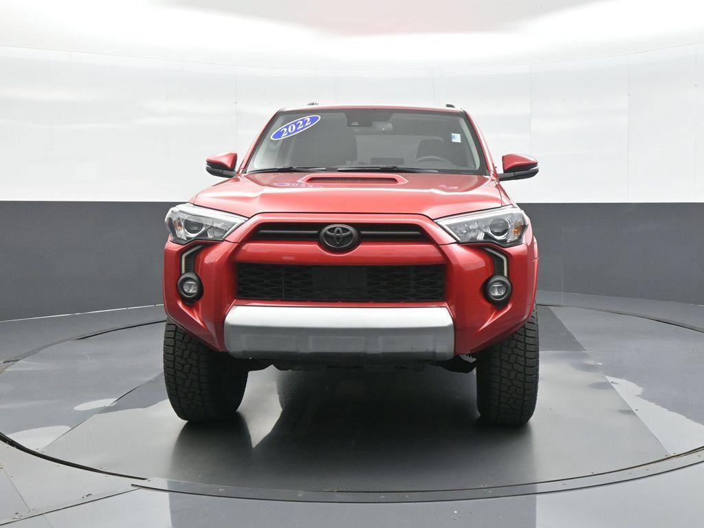 Used 2022 Toyota 4Runner TRD Off-Road Premium AWD/4WD image 2