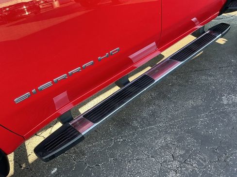 Used 2024 GMC Sierra 3500 SLT w/ SLT Convenience Package image 27