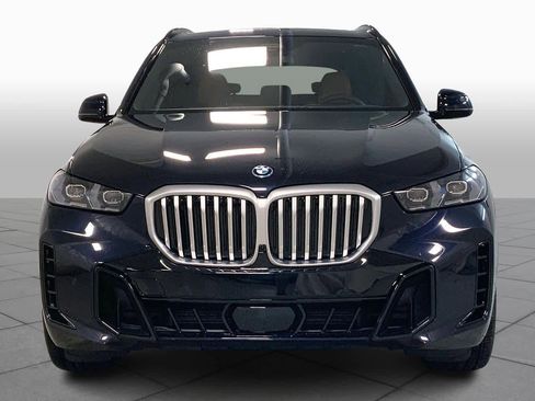 New 2026 BMW X5 xDrive50e w/ Executive Package image 3