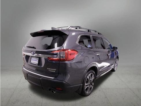 Used 2024 Subaru Ascent Touring image 8