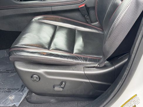 Used 2024 Dodge Durango GT image 16