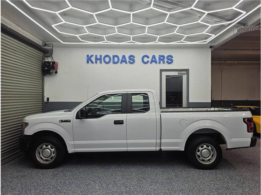 Used 2018 Ford F150 XL w/ Equipment Group 101A Mid RWD image 1