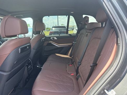 Used 2026 BMW X5 xDrive40i w/ Executive Package AWD/4WD image 19