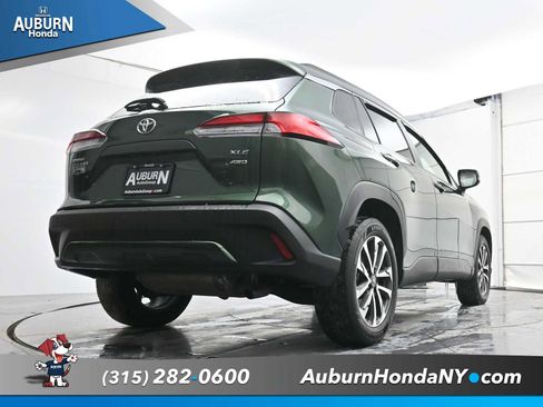 Used 2023 Toyota Corolla Cross XLE image 20