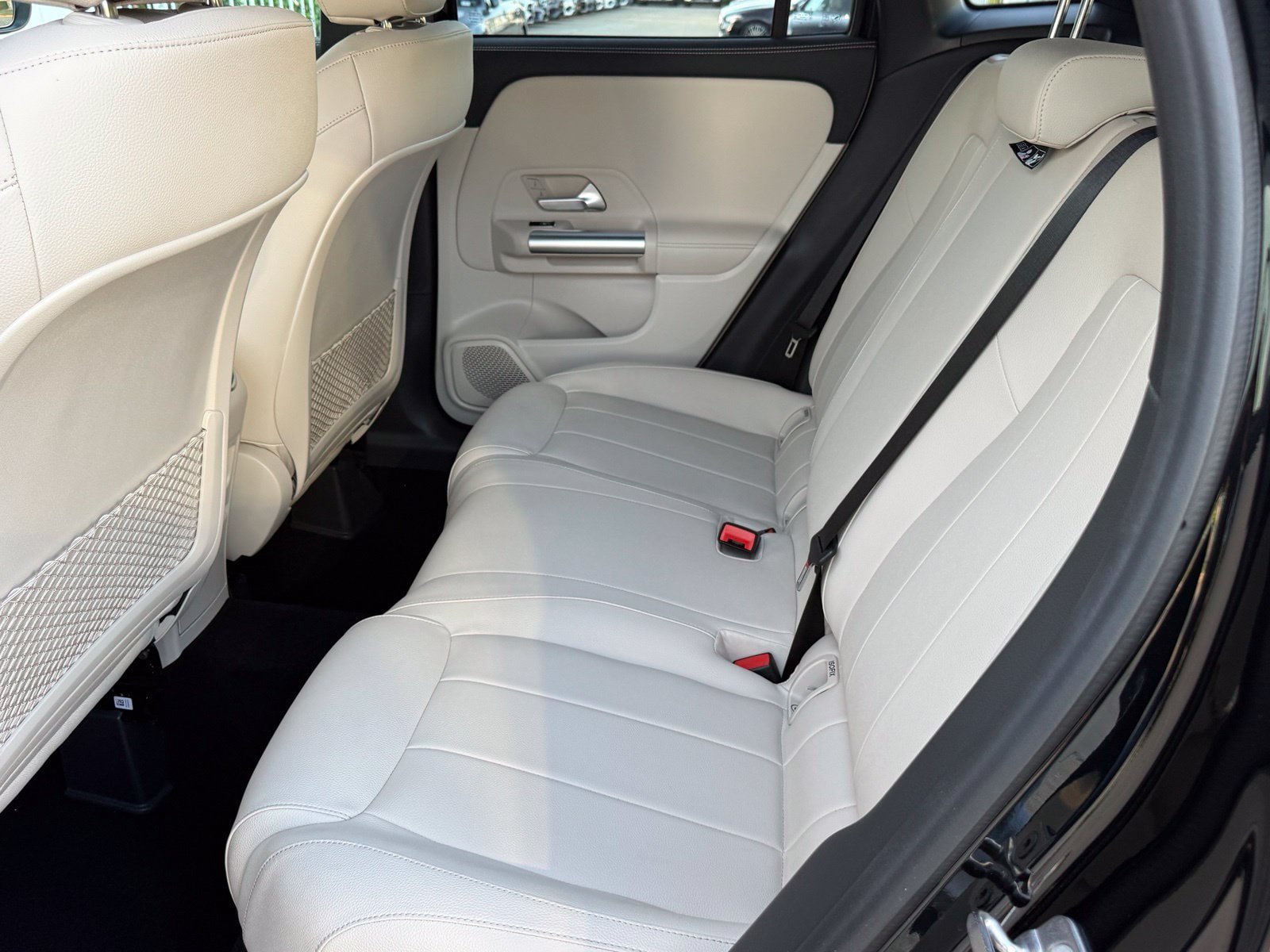 Used 2026 Mercedes-Benz GLA 250 image 38