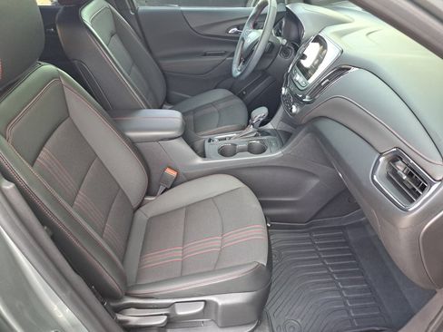 Used 2024 Chevrolet Equinox RS FWD image 15