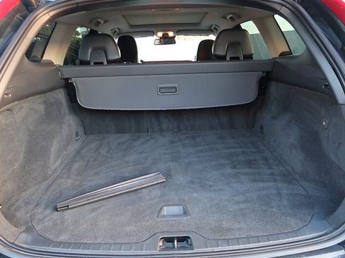 Used 2013 Volvo XC60 T6 AWD/4WD image 17