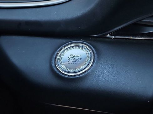 Used 2024 Genesis GV80 2.5T image 27