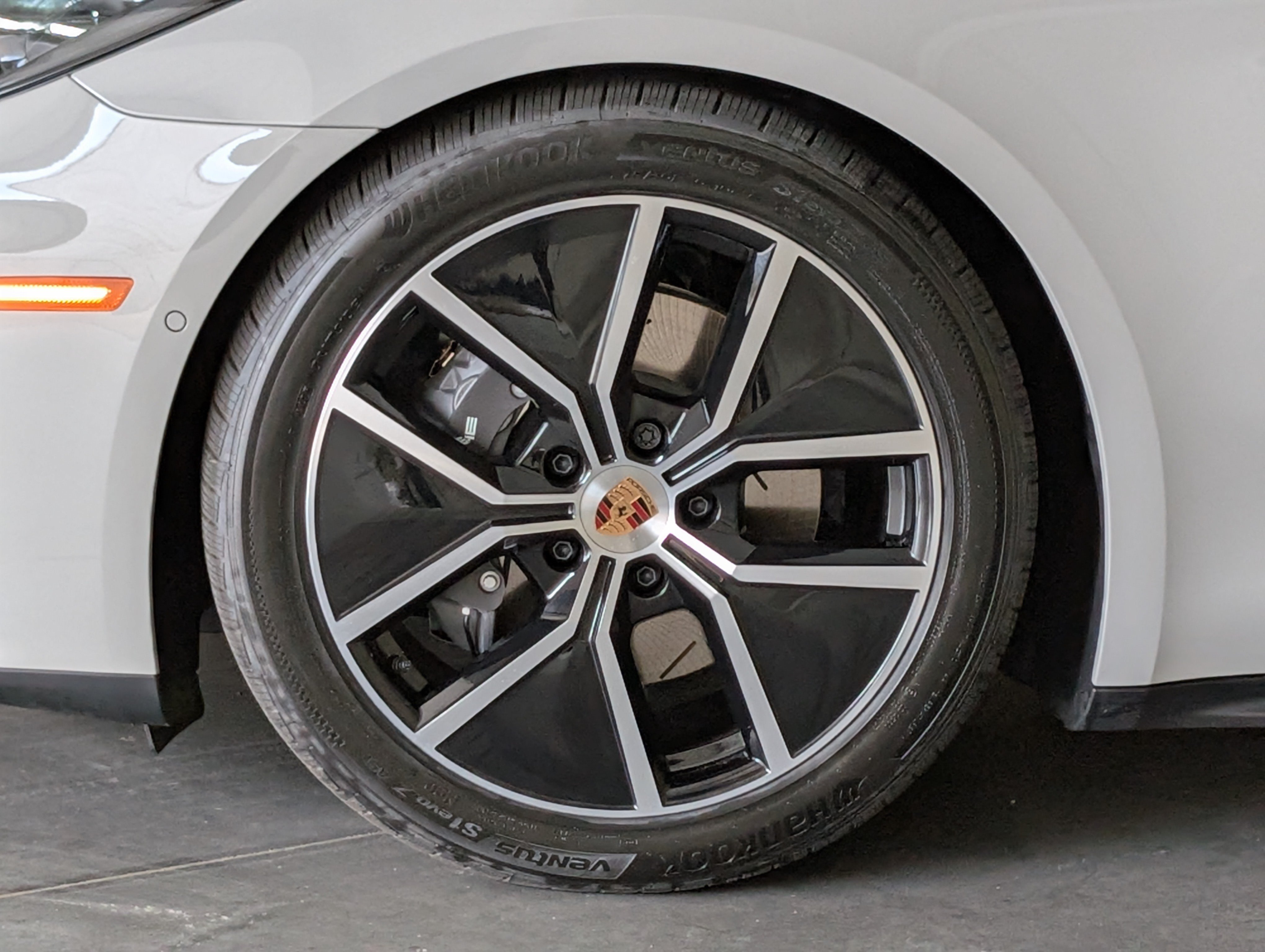New 2026 Porsche Panamera 4 AWD/4WD image 15