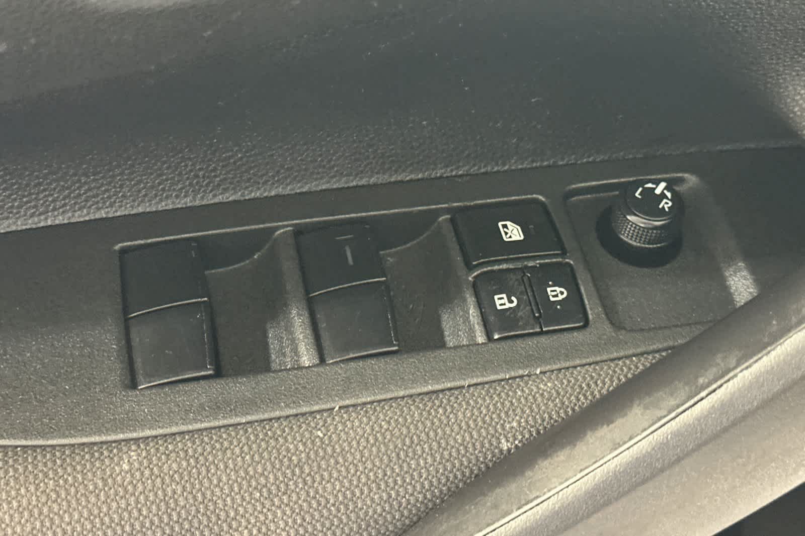 Used 2025 Toyota Corolla LE FWD image 26