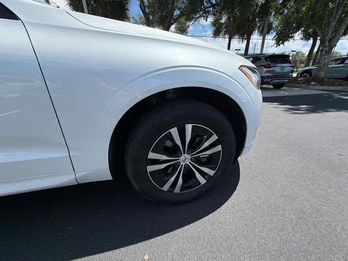 Used 2024 Volvo XC60 B5 Core w/ Protection Package Premier AWD/4WD image 17