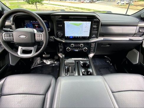 Used 2025 Ford F150 Lariat w/ Equipment Group 502A High AWD/4WD image 14