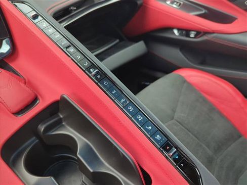 Used 2023 Chevrolet Corvette Stingray Preferred Cpe w/ Z51 Performance Package RWD image 23
