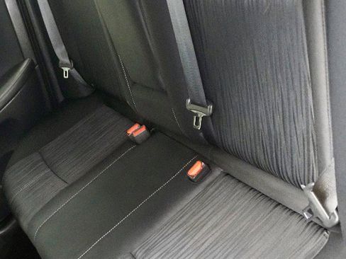 Used 2016 Nissan Sentra SV w/ Style Package image 5