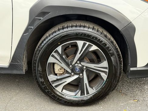 Used 2024 Subaru Crosstrek 2.0i Premium AWD/4WD image 13