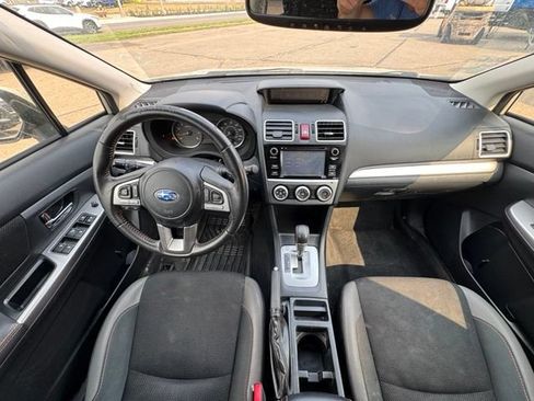 Used 2016 Subaru Crosstrek 2.0i Premium AWD/4WD image 16