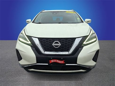 Used 2023 Nissan Murano SV image 2