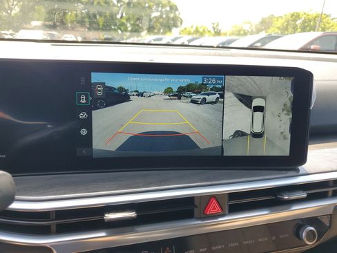 New 2025 Kia Sorento SX Prestige w/ Olive Brown Leather Package image 22